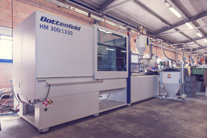Injection moulding machine Battenfeld HM300