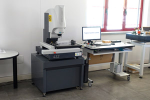 Hexagon measuring machine